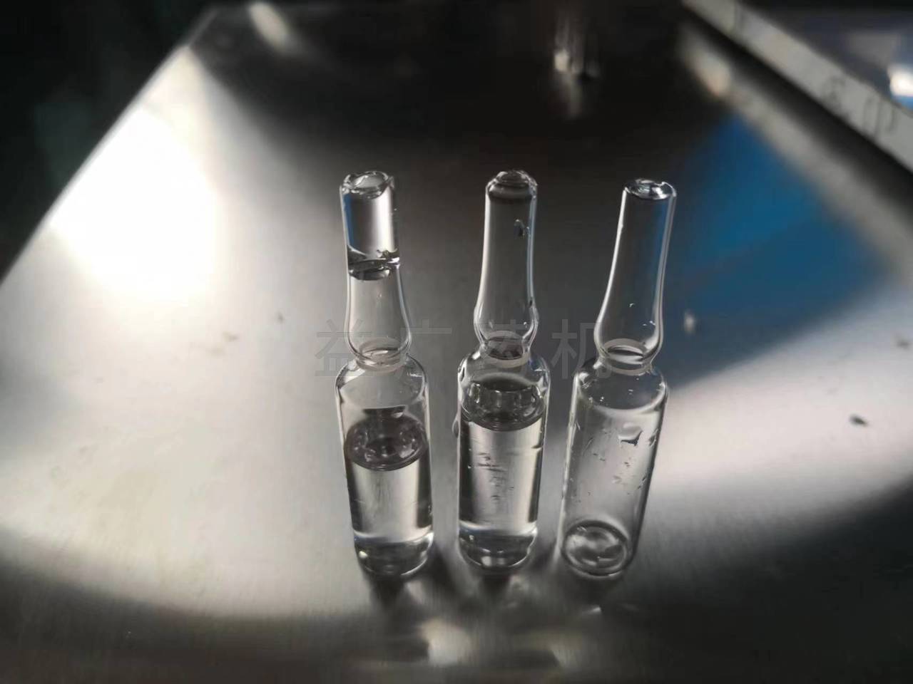 安瓿瓶裂口 安瓿瓶裂口