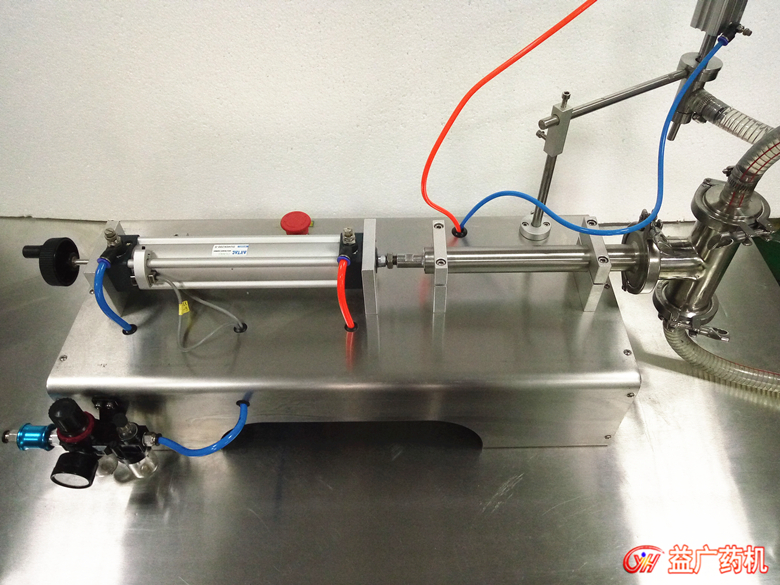 臺式氣動液體灌裝機 臺式氣動液體灌裝機